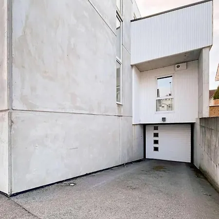 아파트 Unique Place By Bnb 19 2br, Terrace, Parkingairport Shuttle *