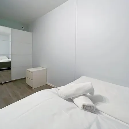 Unique Place By Bnb 19 2br, Terrace, Parkingairport Shuttle Apartmán Stavanger