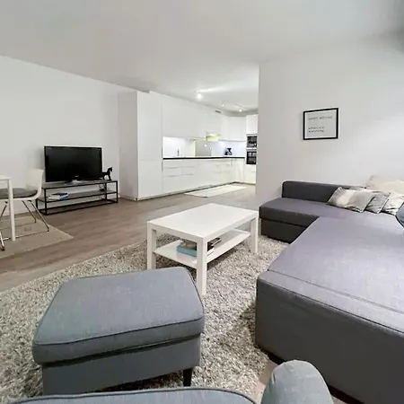 Apartmán Unique Place By Bnb 19 2br, Terrace, Parkingairport Shuttle *