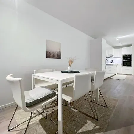 Apartmán Unique Place By Bnb 19 2br, Terrace, Parkingairport Shuttle Stavanger