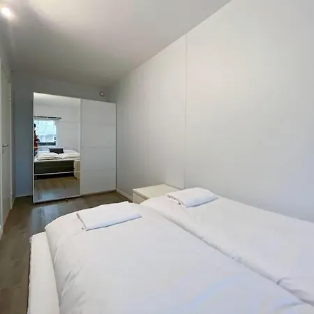 Unique Place By Bnb 19 2br, Terrace, Parkingairport Shuttle Appartement