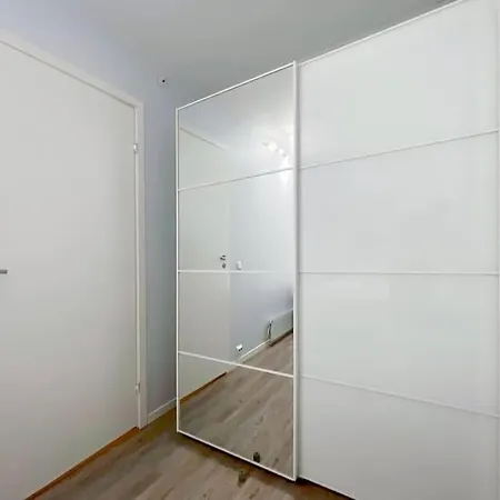 Unique Place By Bnb 19 2br, Terrace, Parkingairport Shuttle